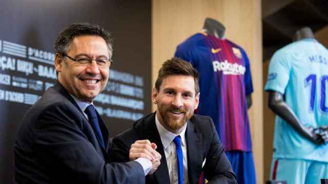 Bartomeu y Messi simbolizan la mejor alianza para alcanzar los 1.000 millones de euros / FCB