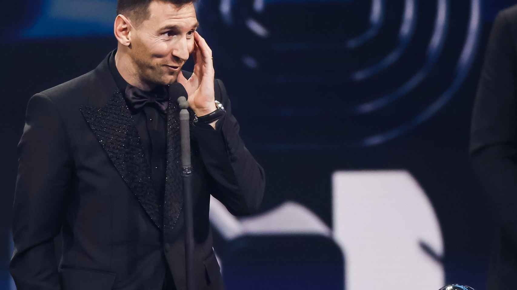 Lionel Messi, en la gala del The Best tras recoger su segundo galardón / EFE