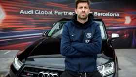 Gerard Piqué, posando con su coche Audi mientras acumula multas en el Barça / AUDI