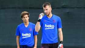 Neto en un entrenamiento del Barça / EFE