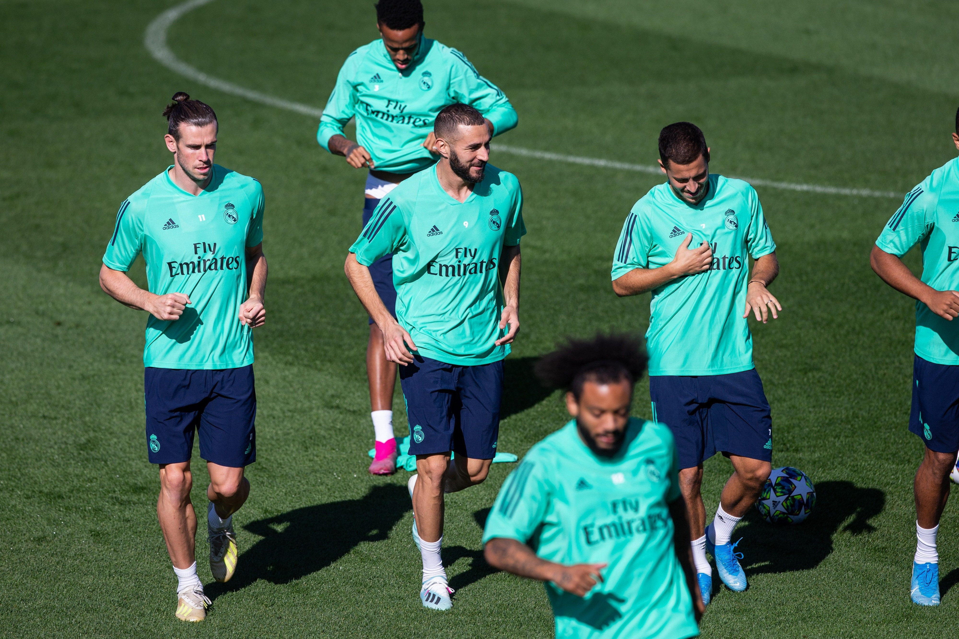 Bale, Benzema y Hazard en un entrenamiento del Real Madrid / EFE