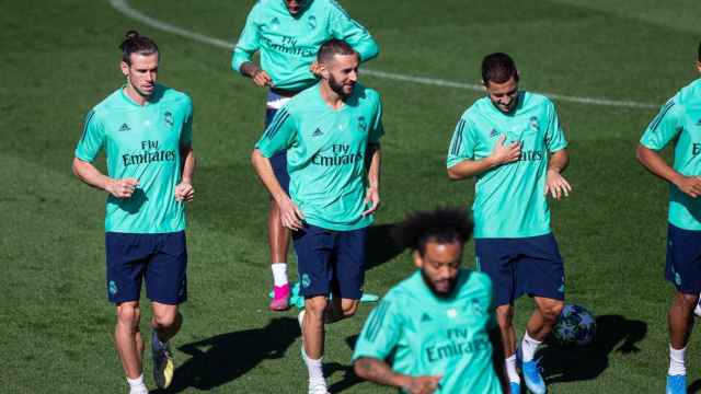 Bale, Benzema y Hazard en un entrenamiento del Real Madrid / EFE