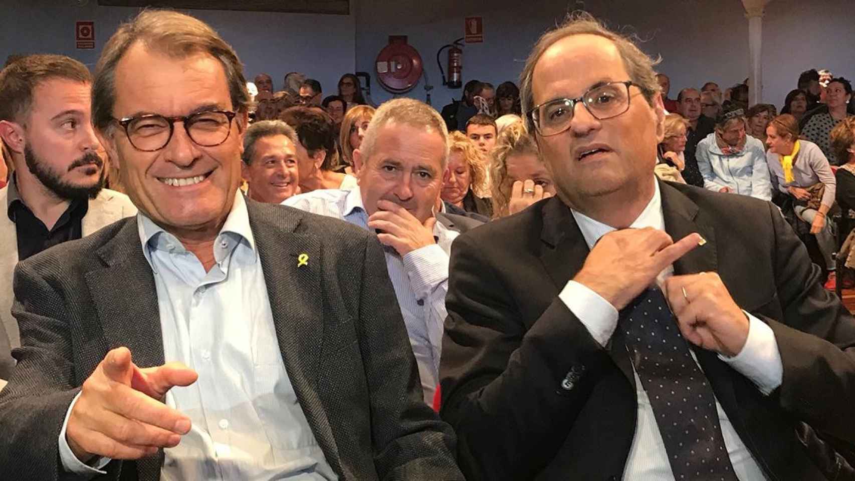 El expresidente de la Generalitat Artur Mas (i) y el presidente actual, Quim Torra (d) / EP
