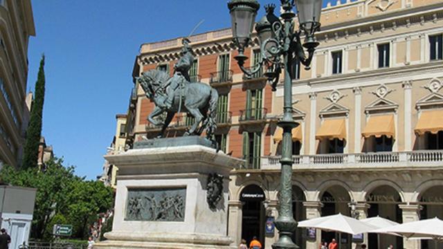 Plaza Prim de Reus / CG