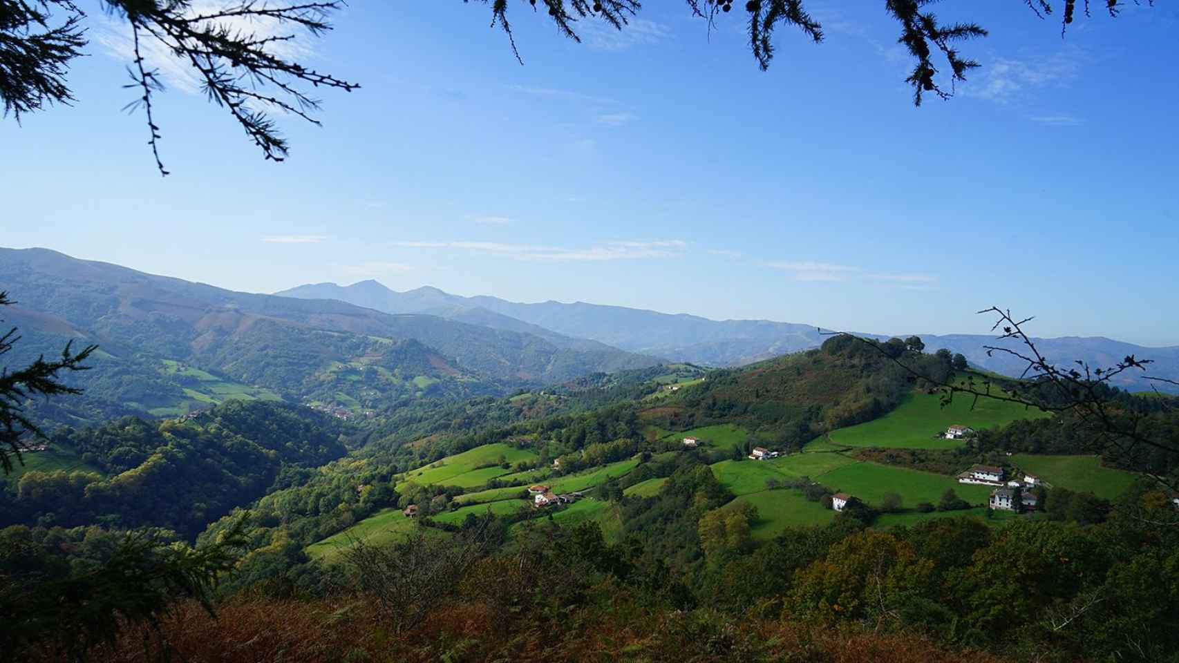 El Pirineo Atlántco de Navarra, un paraíso natural / YOLANDA CARDO