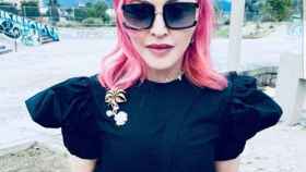 Madonna con su nueva imagen, luciendo el pelo de color rosa /INSTAGRAM