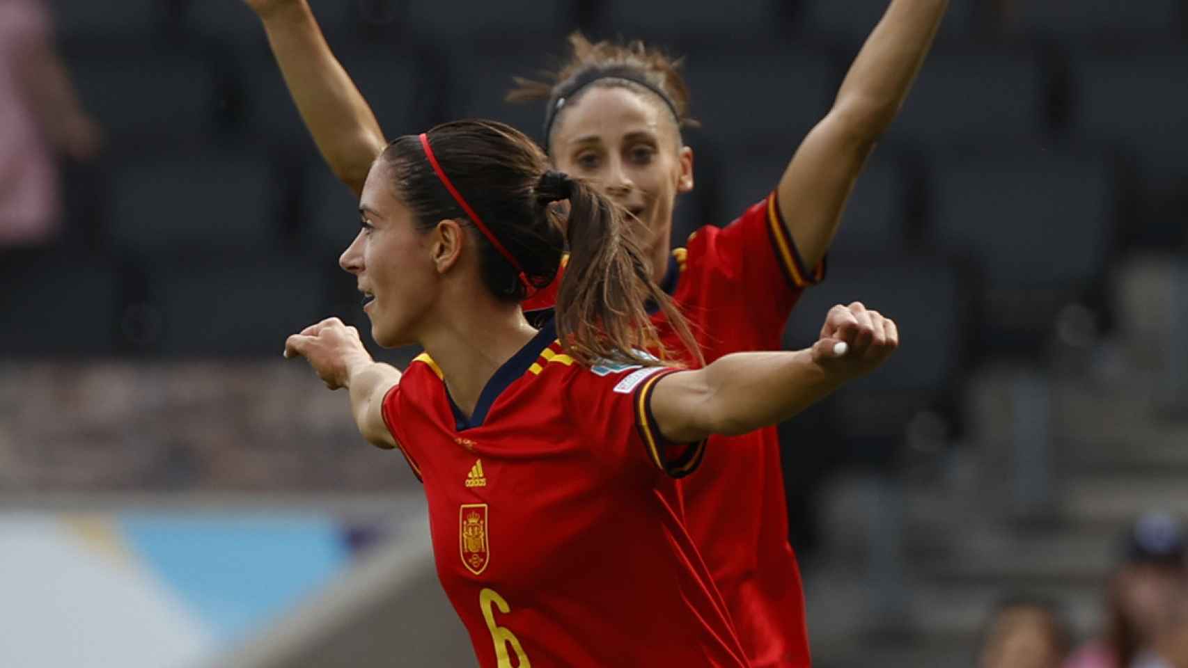 Aitana Bonmati, eufórica, después de anotar un gol en el triunfo de España contra Finlandia / EFE