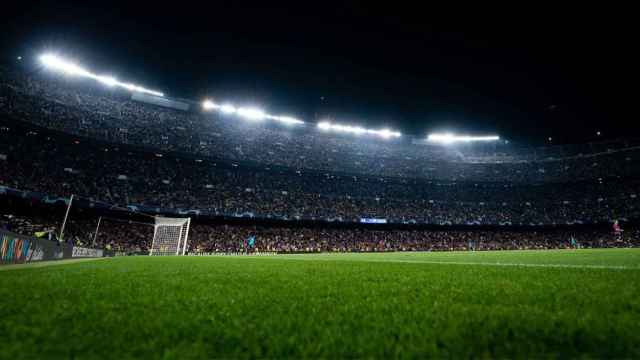 El Camp Nou durante la oscura noche de Champions contra el Inter (3-3) que terminó en eliminación / FCB