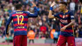Neymar y Rafinha, durante un partido con el Barça | EFE