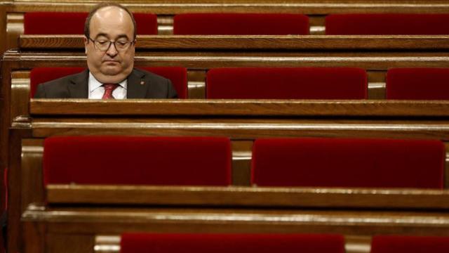 Imagen de Miquel Iceta en su escaño del Parlament / EFE