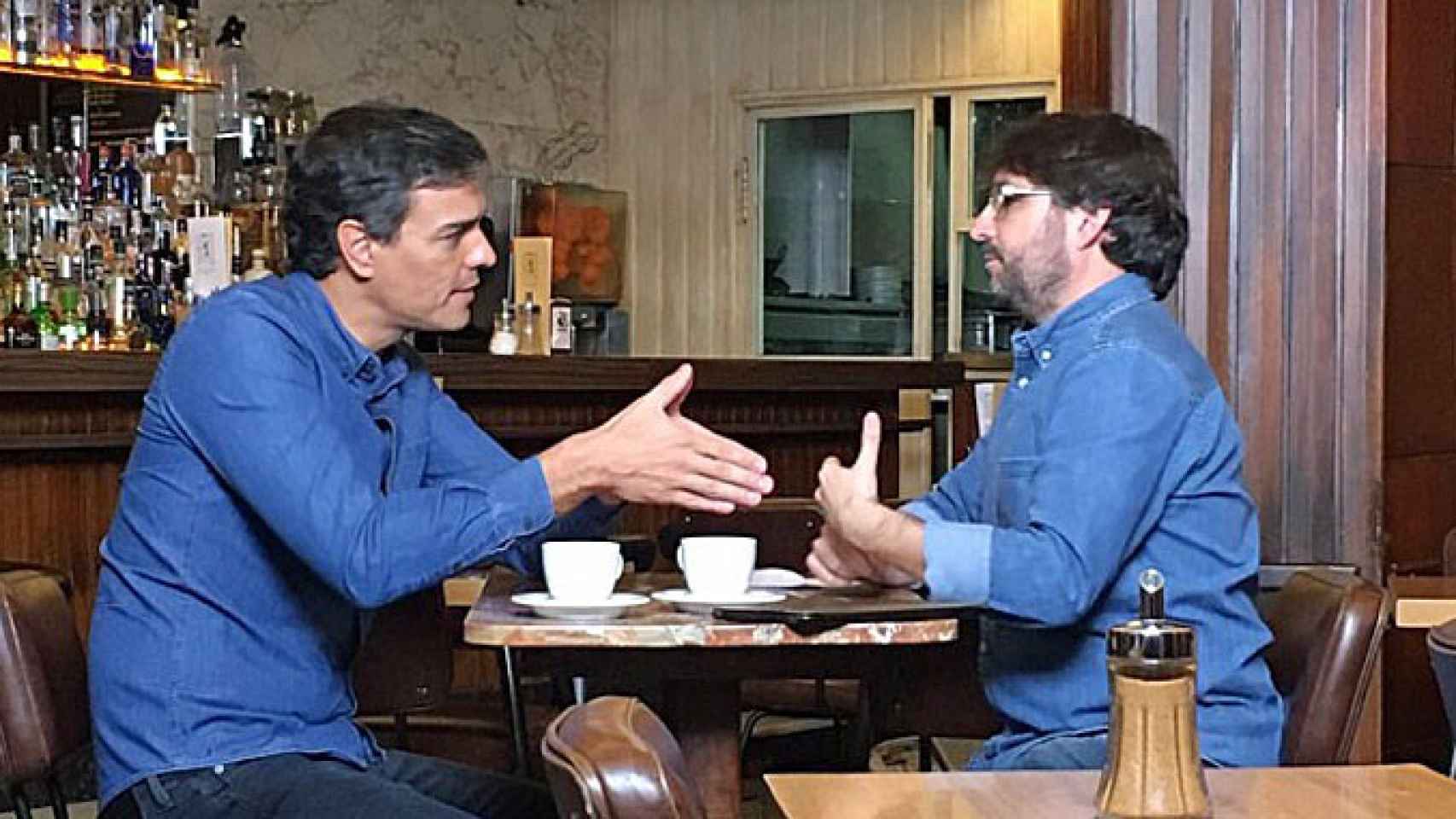 Pedro Sánchez (i), entrevistado por Jordi Évole en el programa 'Salvados' / LA SEXTA
