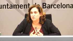Ada Colau, alcaldesa de Barcelona, durante la rueda de prensa sobre la situación del coronavirus o Covid-19 / CG