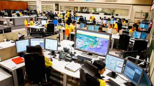 Sala del teléfono 061 en Cataluña, operado por el Sistema de Emergencias Médicas (SEM) / CG