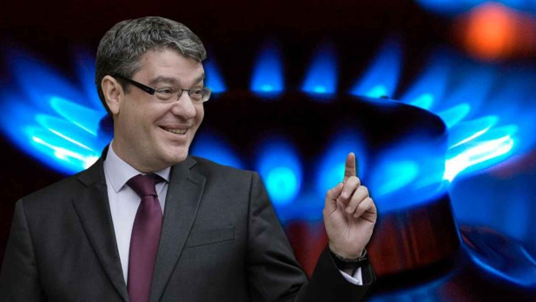 Álvaro Nadal, ministro de Energía, Turismo y Agenda Digital en una imgen de archivo y un fogón de gas natural / FOTOMONTAJE DE CG