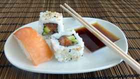 Imagen de archivo de un plato de sushi / EP