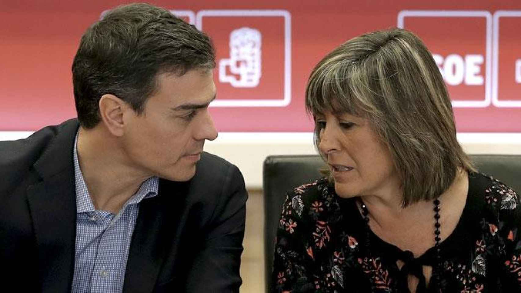 Nuria Marín, alcaldesa de Hospitalet del Llobregat, junto a Pedro Sánchez / EP