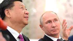 El presidente de China, xi Jinping, y su homólogo ruso, Vladímir Putin, en una imagen de archivo / Kremlin - dpa - Only For Use In Spain - EP