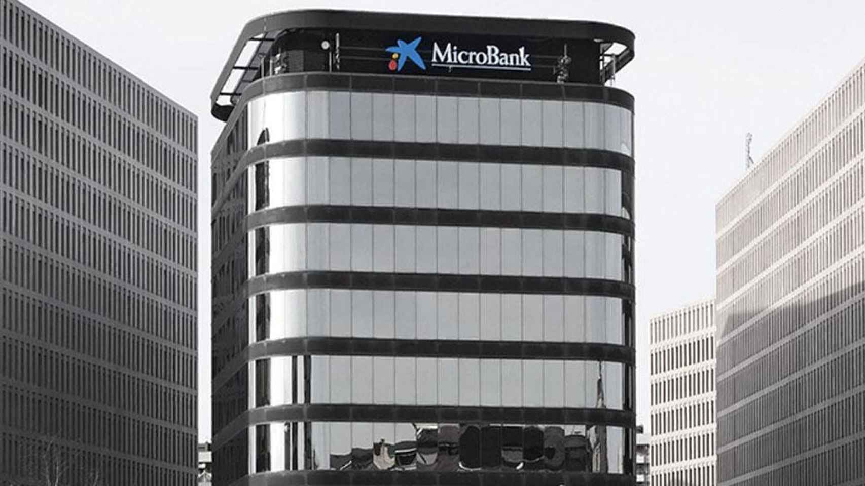 El edificio donde están ubicadas las oficinas centrales de Microbank en Barcelona / MICROBANK