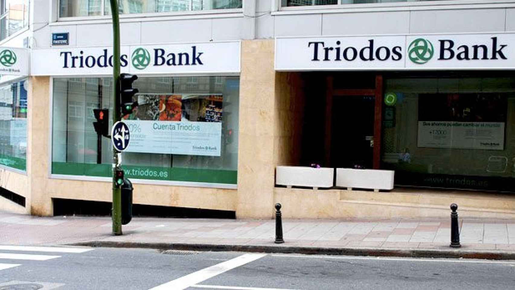 Imagen de archivo de una oficina de Triodos Bank, una de las entidades de banca ética con presencia en España / CG