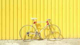 Una bicicleta, similar a las que se están ofreciendo en las iniciativas solidarias para los sanitarios / Free-Photos EN PIXABAY