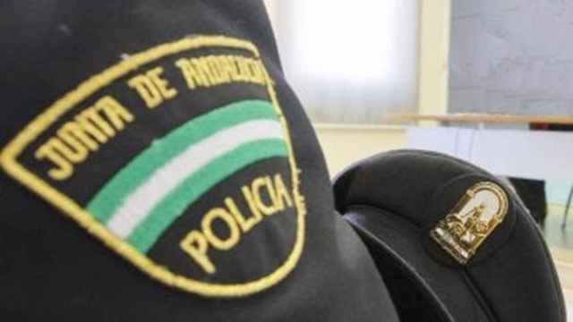 La policía detiene al padre de un menor con parálisis cerebral EP