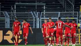 Los jugadores del Bayern celebran el gol de Kimmich / EFE