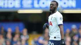 Tanguy Ndombelé en un partido del Tottenham Hotspur / EFE
