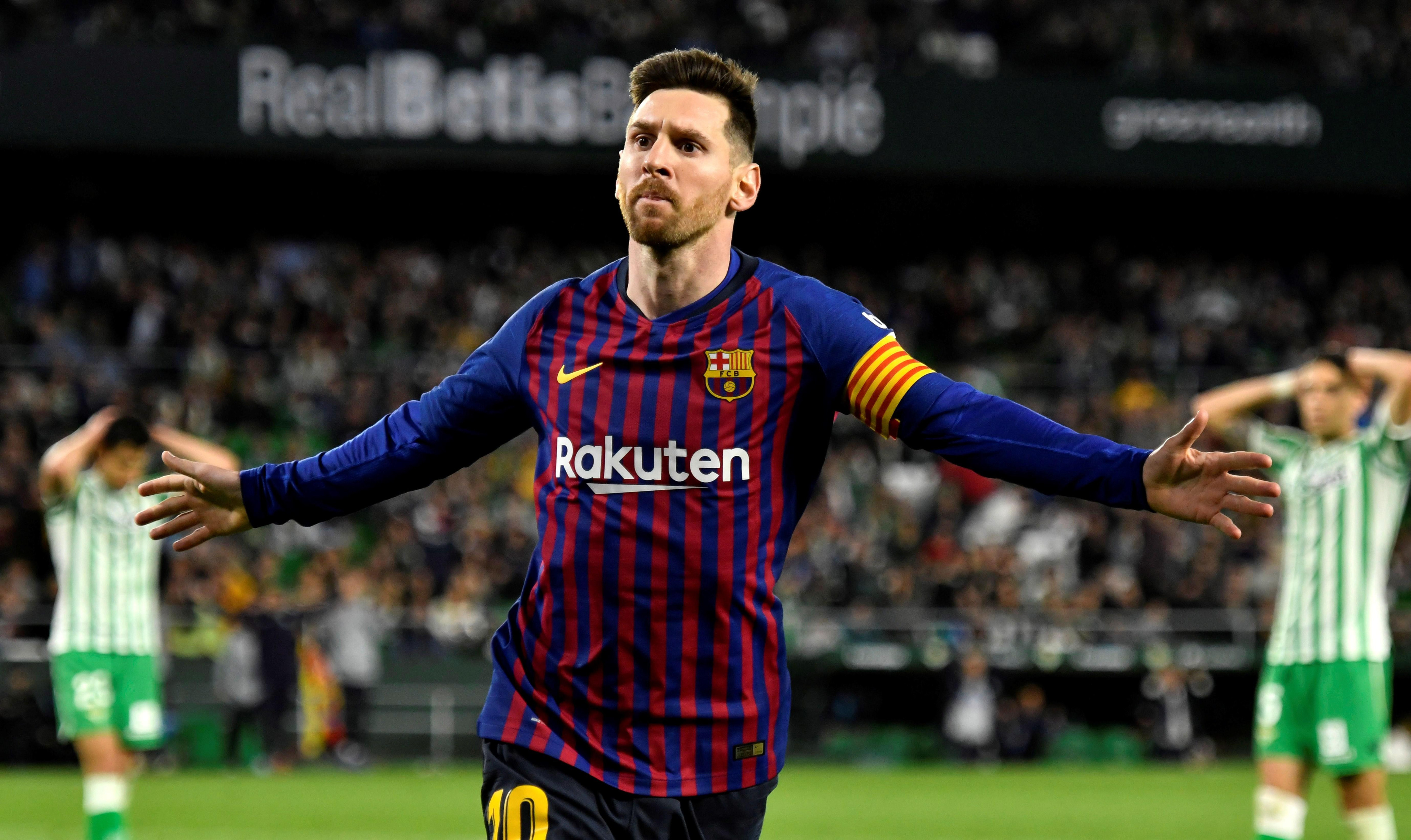 Leo Messi celebra el cuarto gol del FC Barcelona ante el Real Betis / EFE