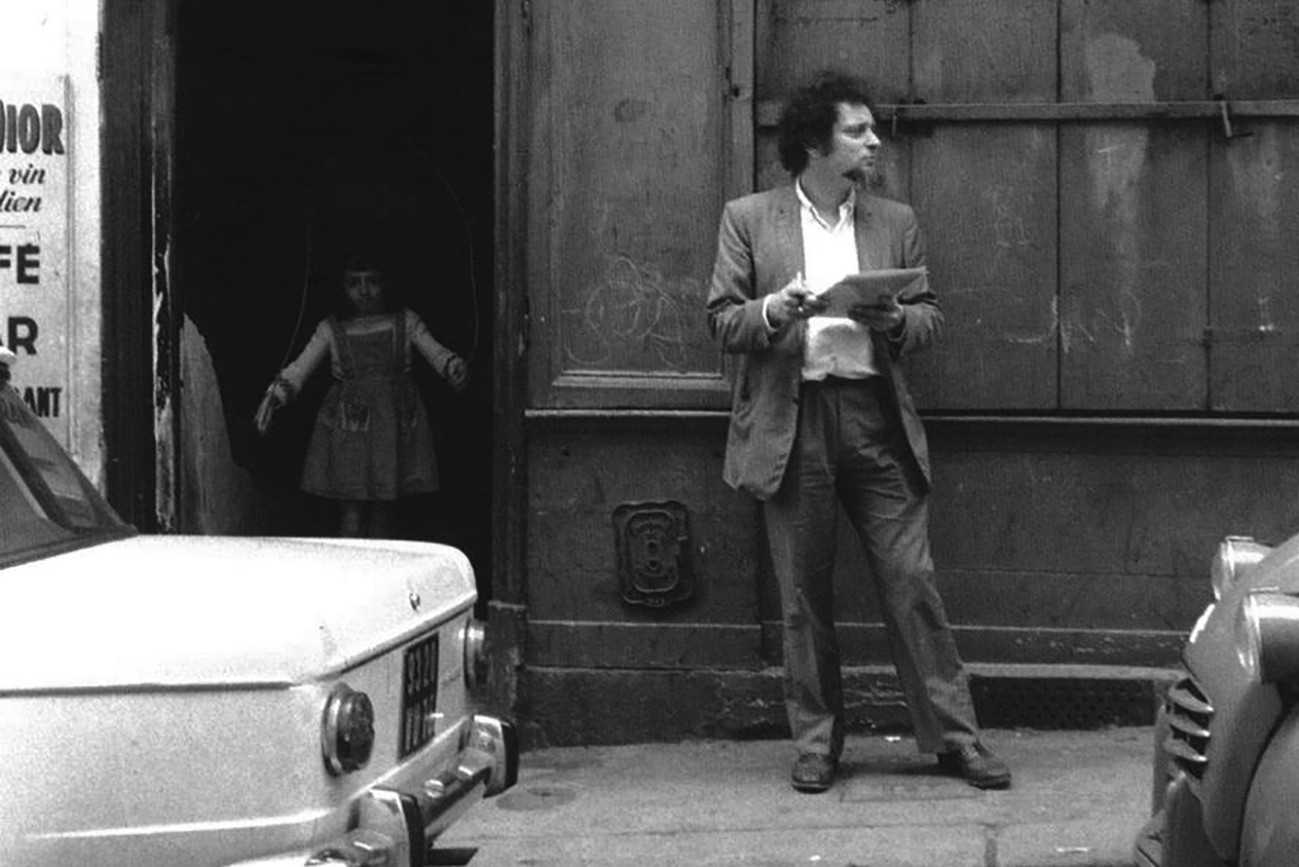 Georges Perec en una calle de París