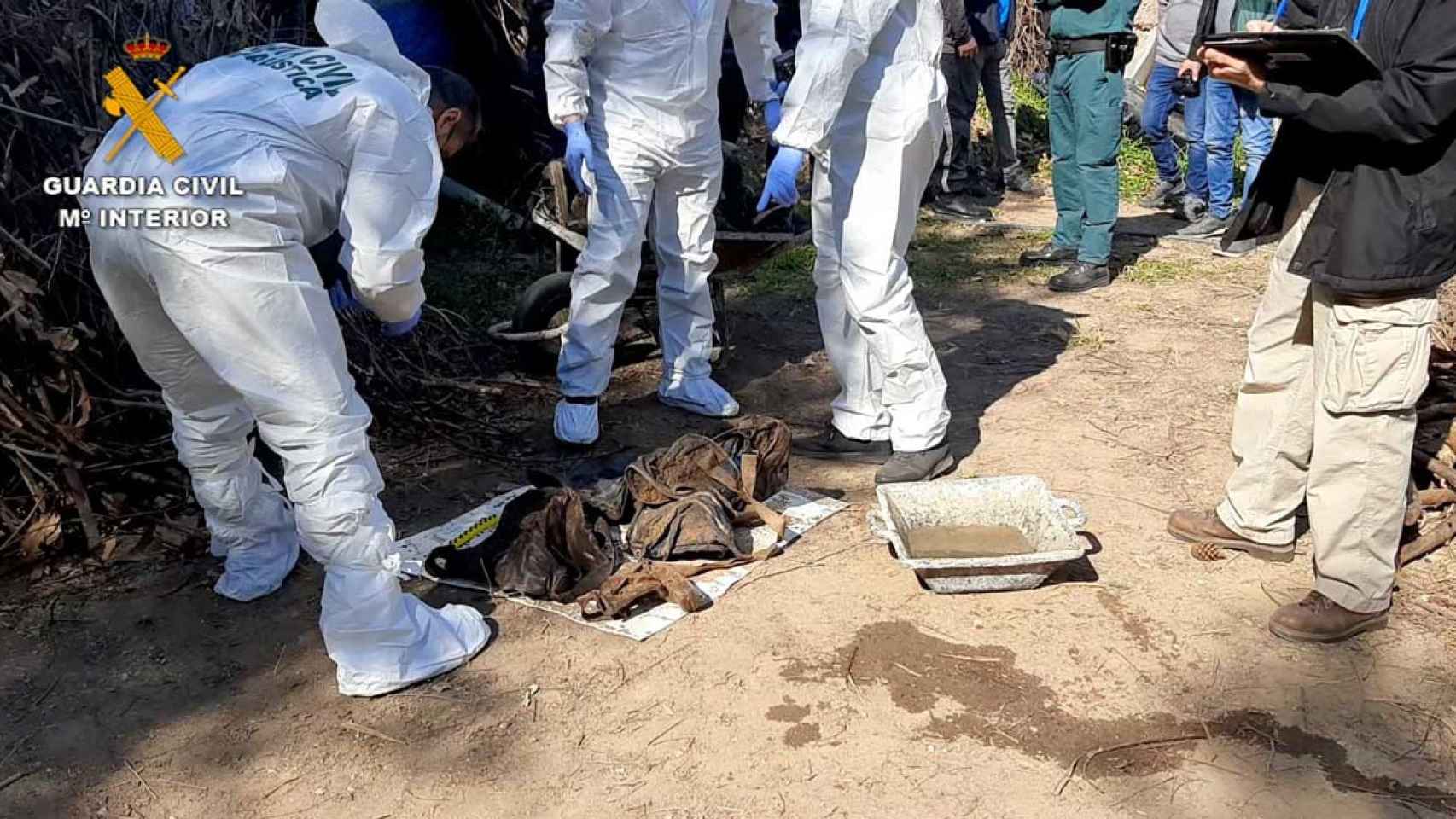 La Guardia Civil, que halló los restos óseos de la mujer asesinada en Olesa, ya investigó a su hermano hace una década / EUROPA PRESS