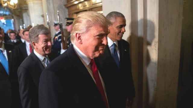 Donald Trump y Barack Obama en el traspaso simbólico de poderes en la Casa Blanca / EFE