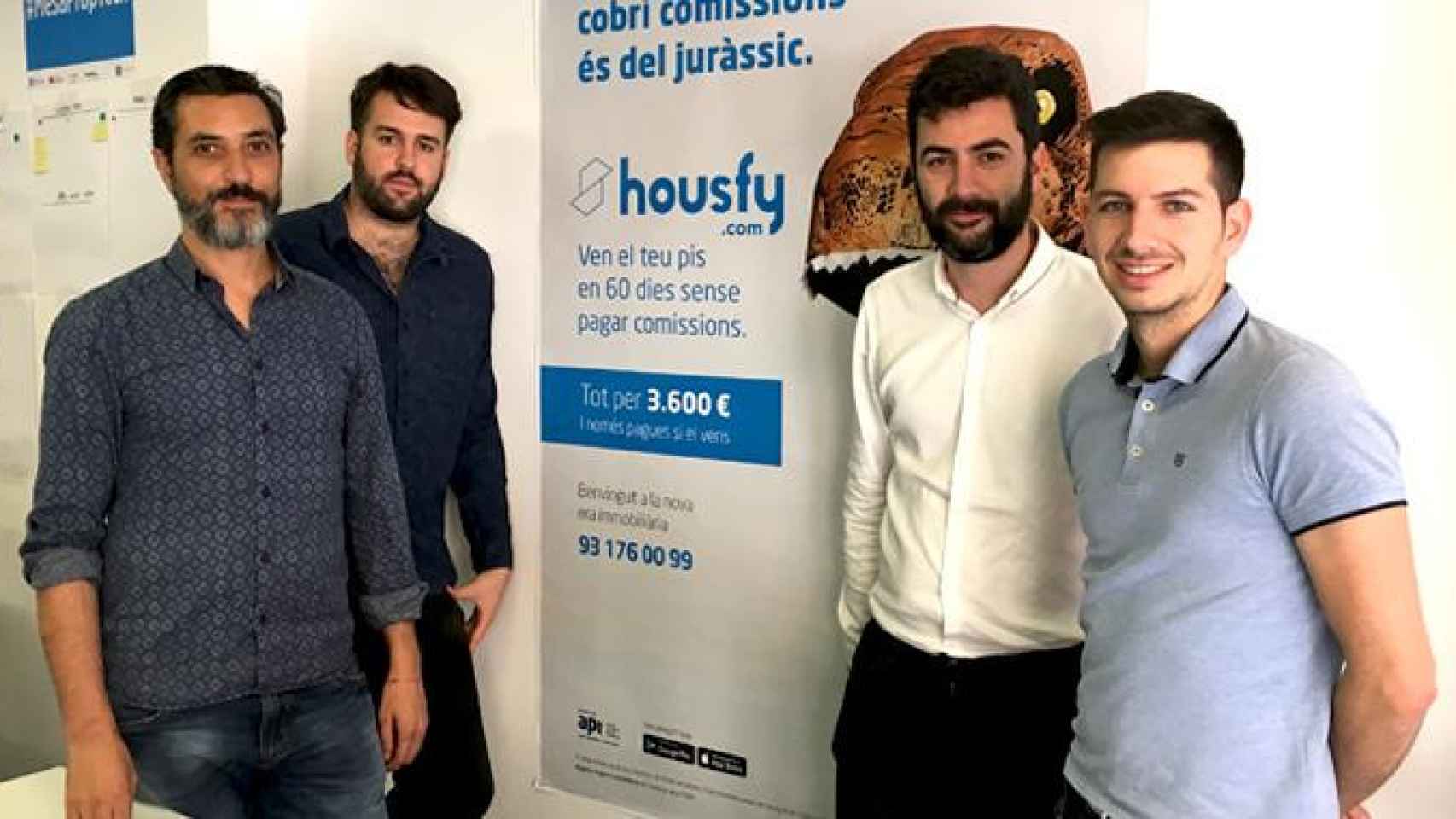 Albert Bosch (2d), consejero delegado y cofundador de Housfy, junto a Marc Valls (d), asesor financiero; Miquel A. Mora, cofundador; y Víctor Casellas, de comunicación / CG
