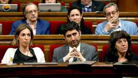 Àngels Chacón (1i), la nueva consejera de Empresa y Conocimiento que deberá concluir con el proceso electoral en las 13 Cámaras de Comercio de Cataluña, en el Parlament / EFE
