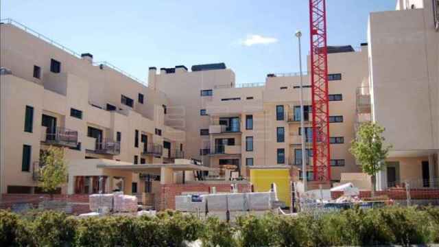 Imagen de una nueva promoción residencial en la localidad madrileña de Valdedebas / EFE