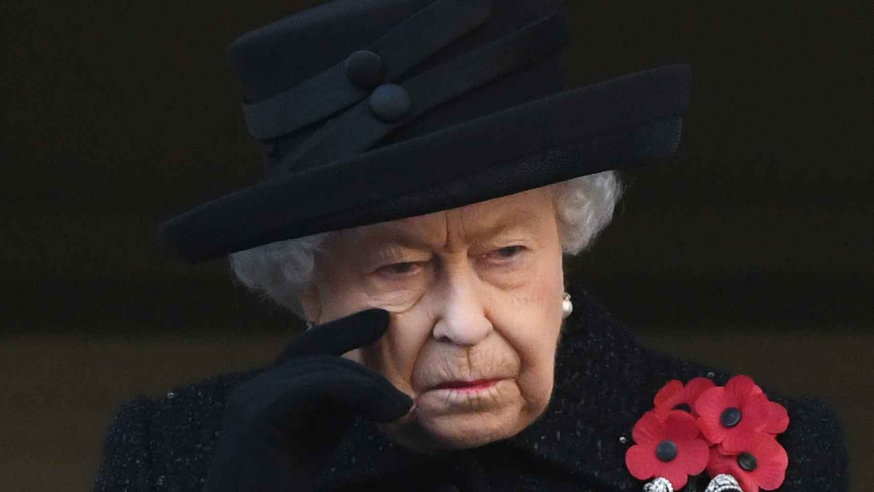 La reina Isabel II se pronuncia acerca de la decisión del príncipe Harry y Meghan Markle / AGENCIAS