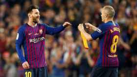 Messi e Iniesta en un partido del Barça / EFE