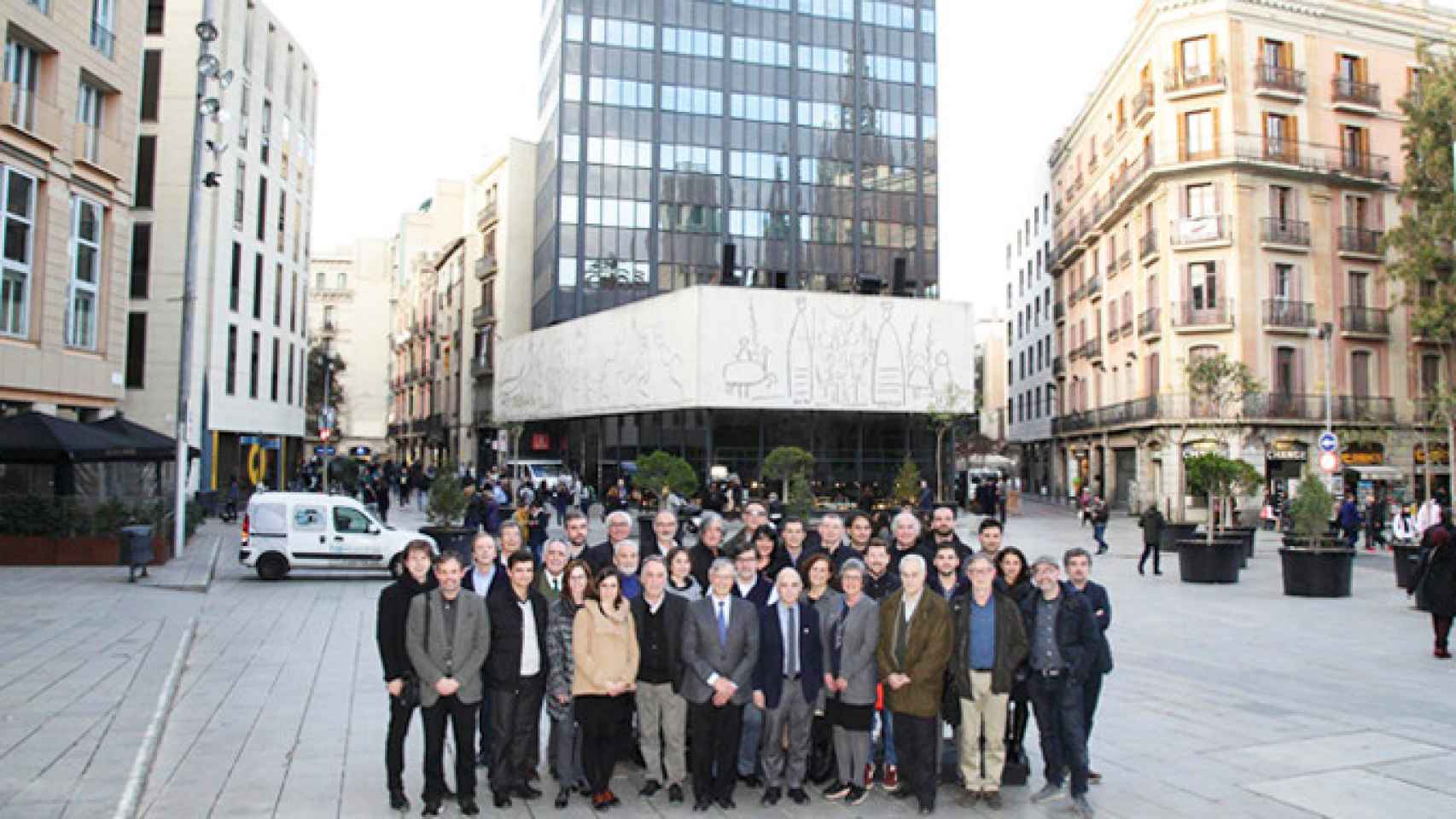 La junta del Colegio de Arquitectos de Cataluña (COAC), en el momento del relevo temporal en la dirección / CG
