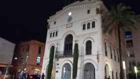 Fachada del Ayuntamiento de Badalona / ENRIC (WIKIMEDIA COMMONS)