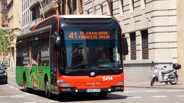Imagen del bus 41 de Francesc Macià y Poblenou, una de las que TMB ha eliminado / CG