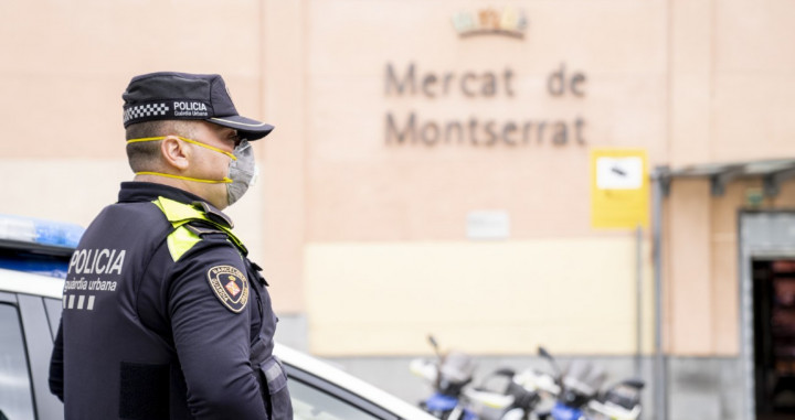 Un agente de la Guardia Urbana de Barcelona / GUARDIA URBANA