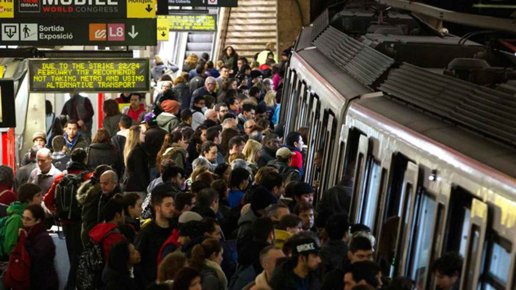 Metro de Barcelona durante una jornada de huelga / CG