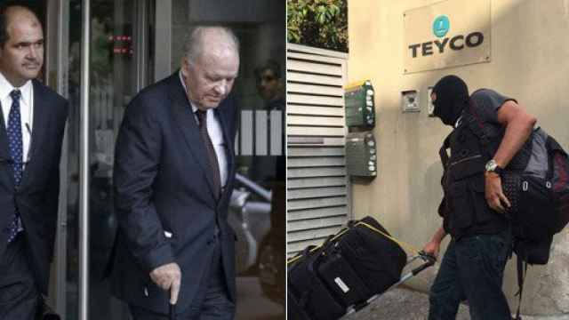 En la imagen de la izquierda, Carles Sumarroca Claverol (izquierda) y Carles Sumarroca Coixet (derecha) en la puerta de la Audiencia Nacional. La otra imagen corresponde al registro a Teyco