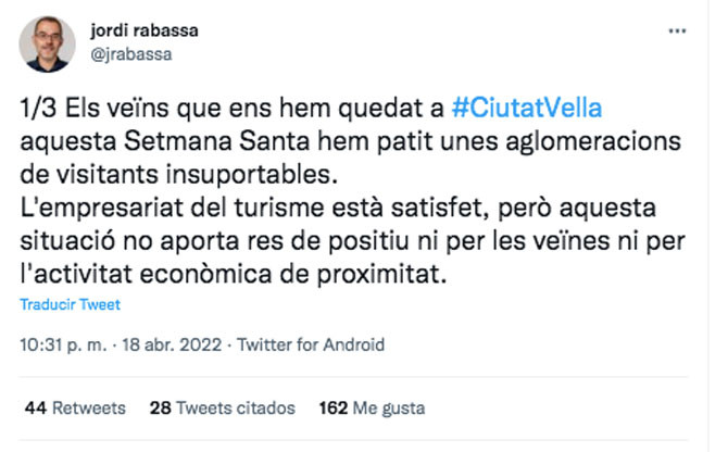 Uno de los tuits de un miembro del gobierno de Barcelona contra el turismo masivo / Cedida