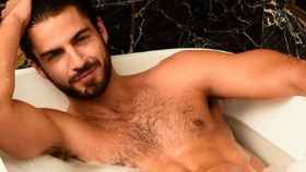 Maxi Iglesias, en la bañera /INSTAGRAM