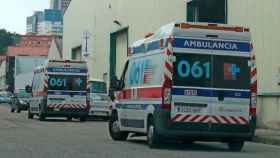 Imagen de archivo de unas ambulancias / EP