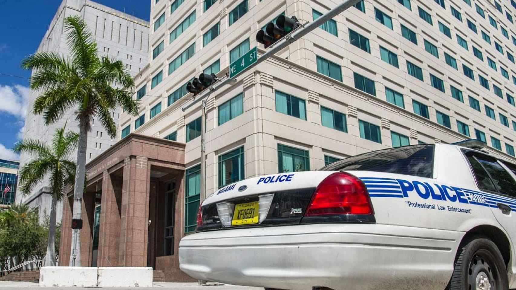 Imagen de archivo de un coche de policía de Los Ángeles / EFE