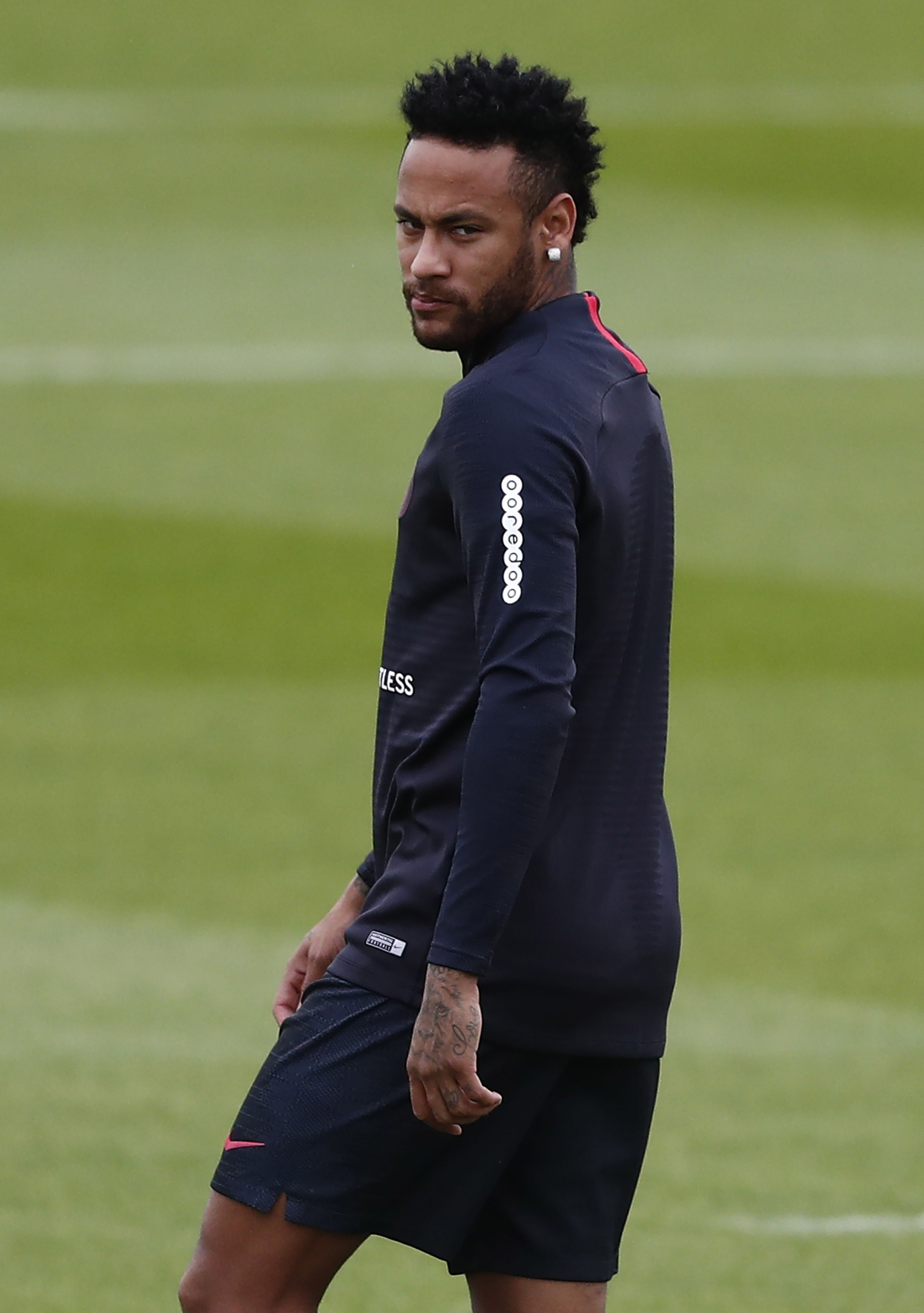 Neymar en un entrenamiento con el PSG / EFE