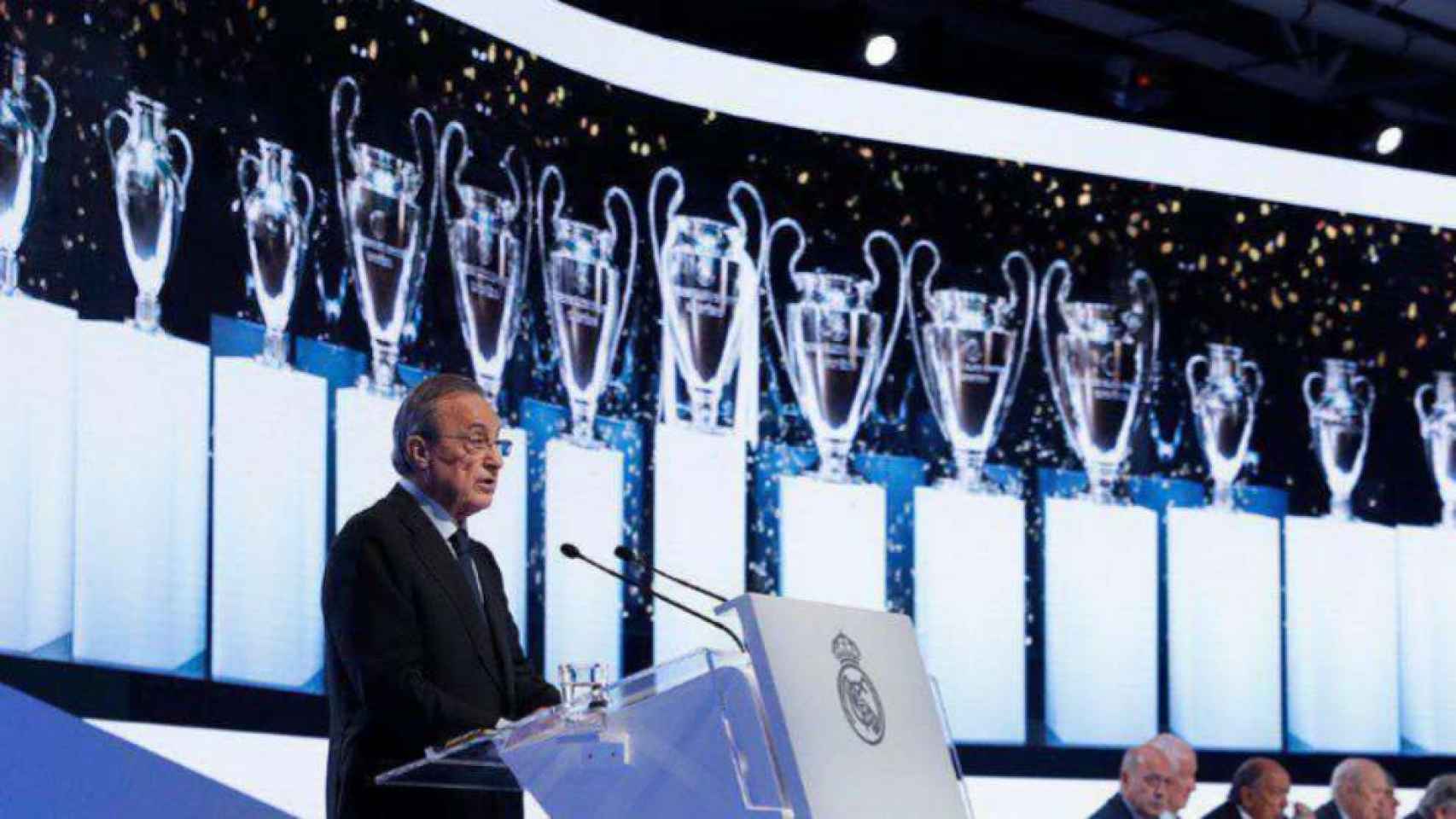 Florentino Pérez en la asamblea de socios del Real Madrid / EFE