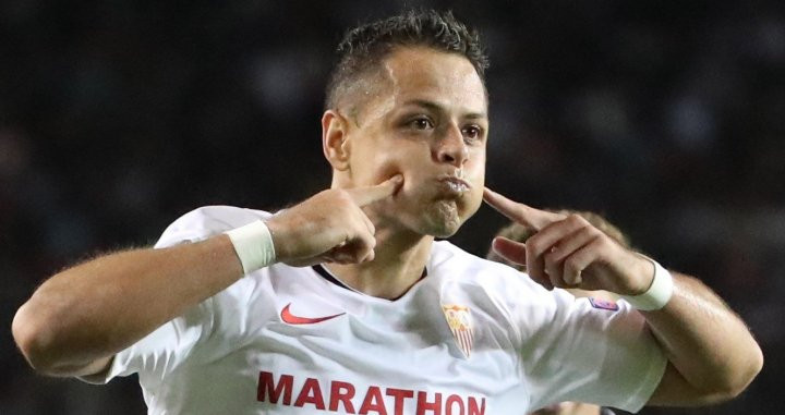 El Chicharito Hernández celebra su gol contra el Qarabag / EFE