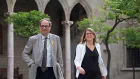 La consellera de presidencia, Elsa Artadi, con el presidente de la Generalitat, Quim Torra / EFE